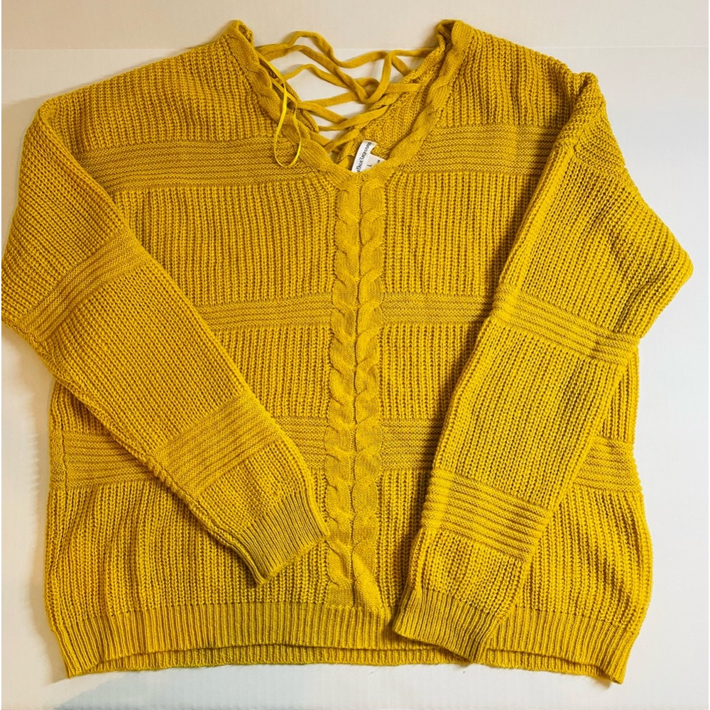 John Paul Richard Women’s Knit Sweater Mustard Yellow Size L